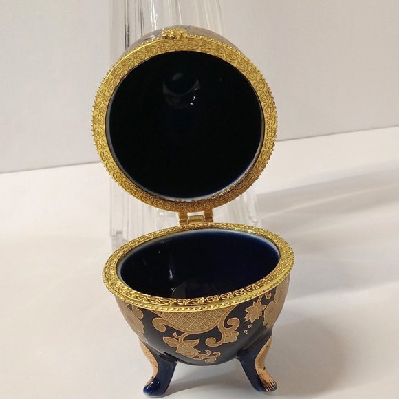 Cobalt Blue Gold Painted Egg Trinket Box Hinged Footed - Picture 6 of 10